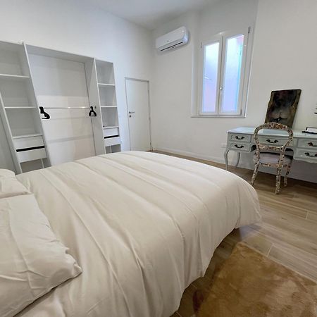 Home Cavour Prato プラート エクステリア 写真